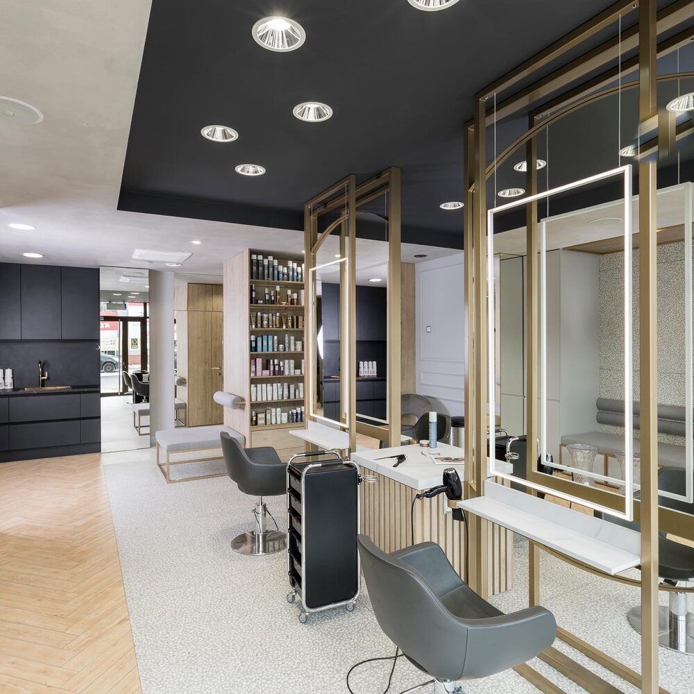 Grupa Artystów & Nail Studio